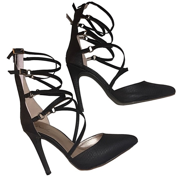 Black Snakeskin Point Toe Stiletto Heels - Picture 1 of 5